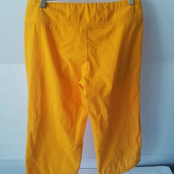Nike capri size S (20in.inseam ) 2 pockets - Picture 2 of 7